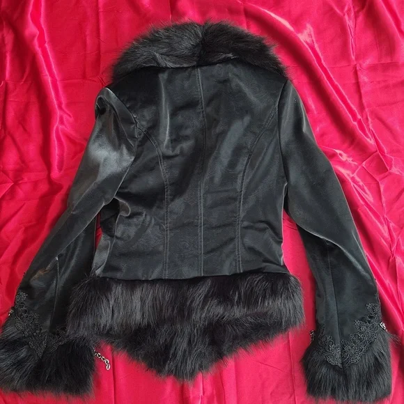 Devil Fashion Gothic Faux Leather Jacket With Faux Fur Trim - Picture 6 of 8